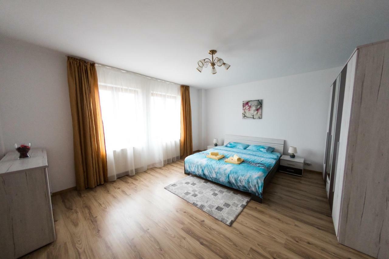 Travel Homzzz Apartments Târgu-Mureş Eksteriør billede